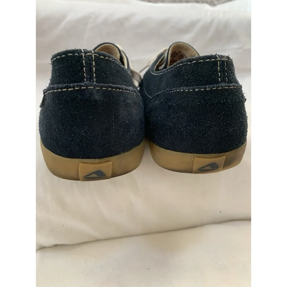 Reef Deckhand Shoes Navy Loafers Boatshoes US Men's Size 9 White Laces